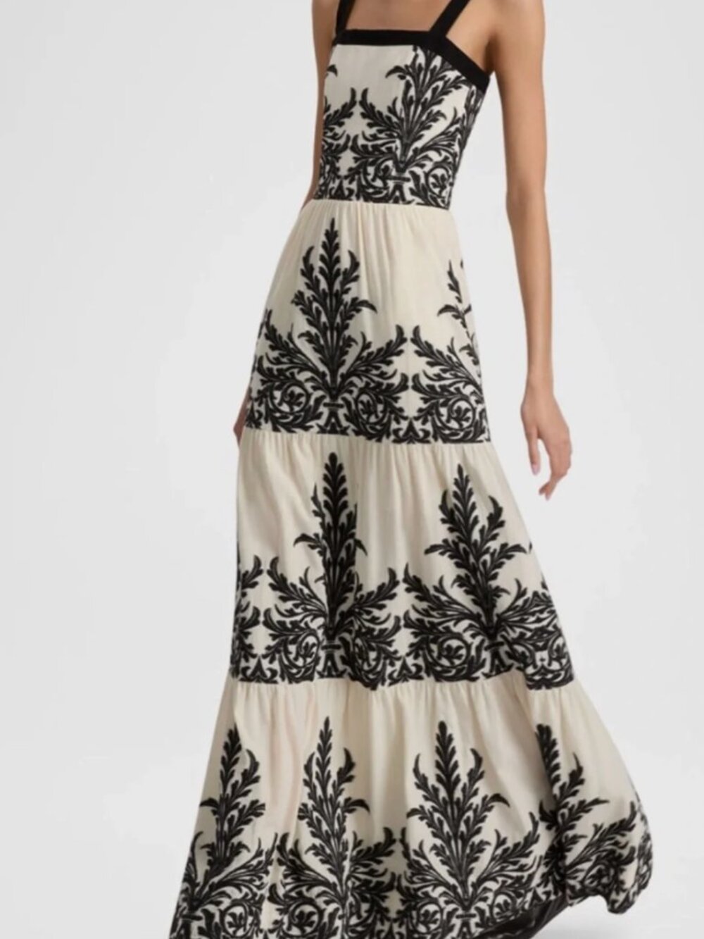 Alice + Olivia White Tiered Maxi Dress with Corset Back - Never worn size 12 - Picture 2 of 8